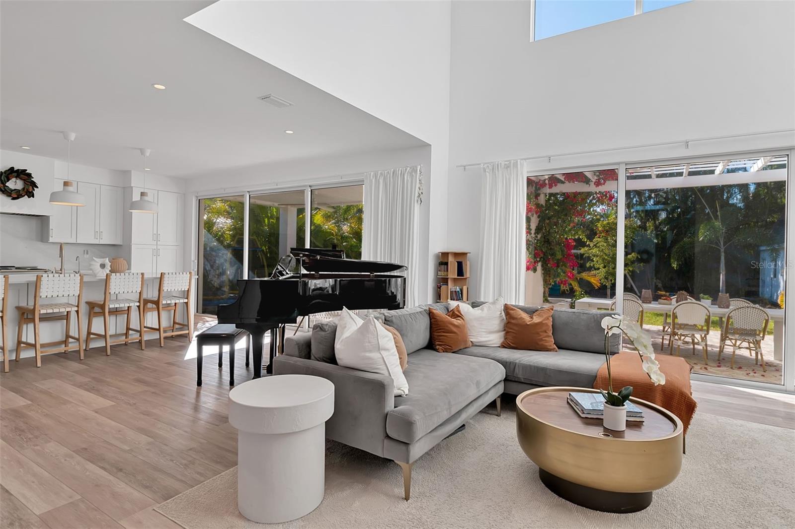 MCINTYRE WILSON & POTTERS - Residential