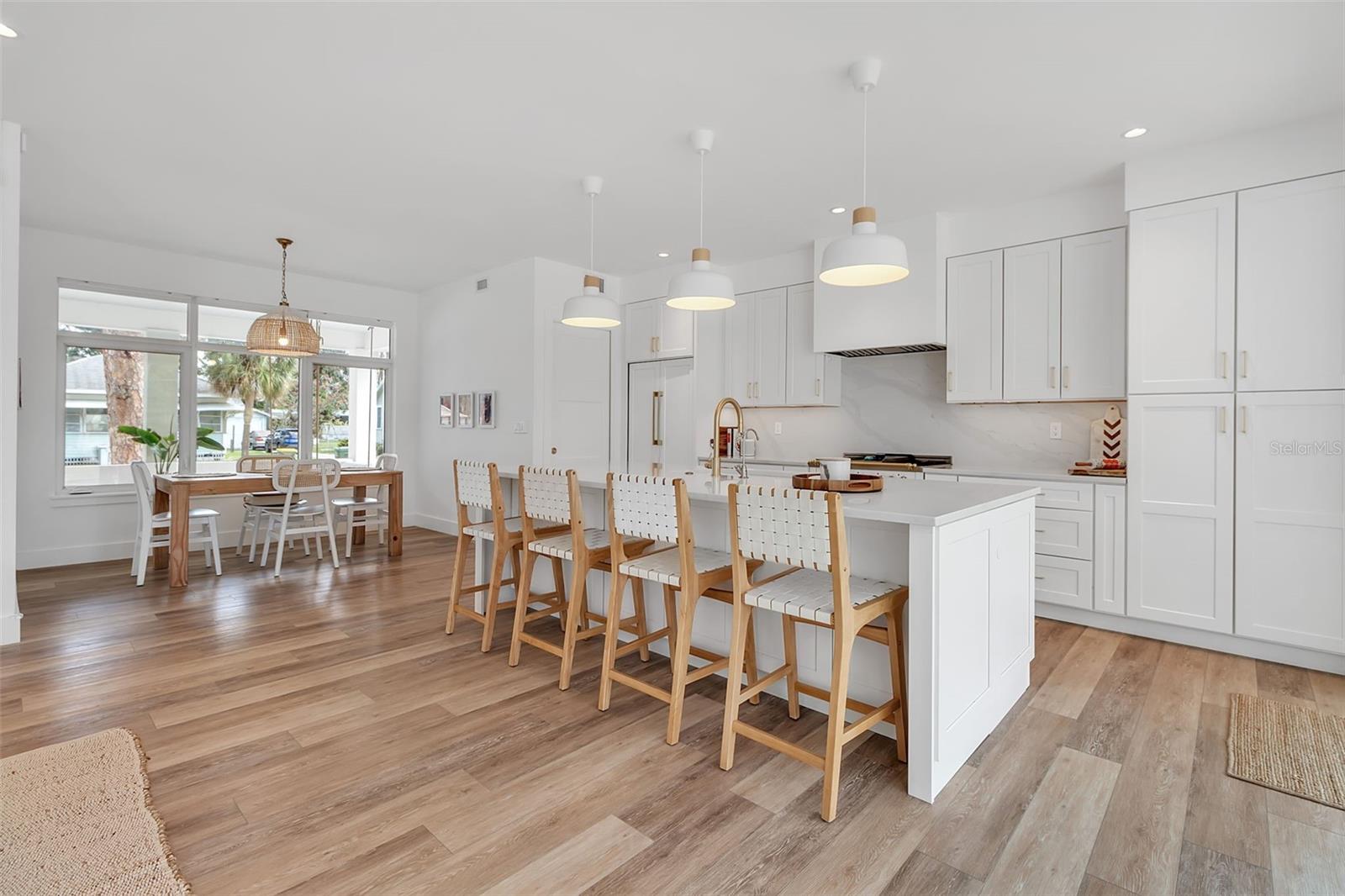 MCINTYRE WILSON & POTTERS - Residential