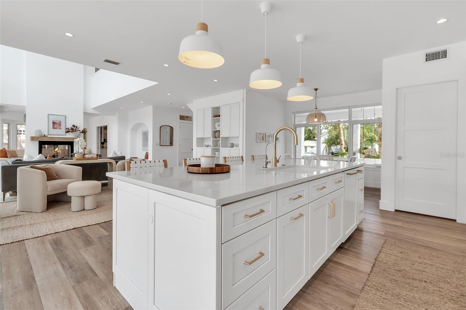 MCINTYRE WILSON & POTTERS - Residential