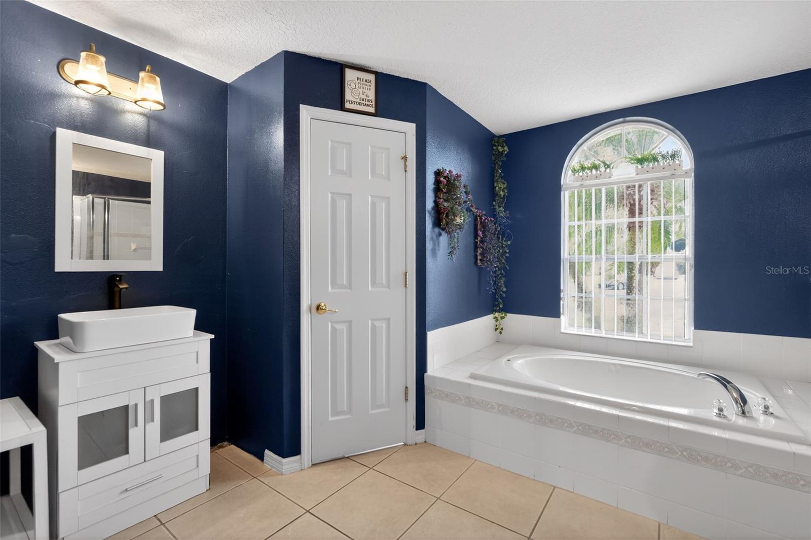 INDIAN LAKES PH 5 & 6 - Residential