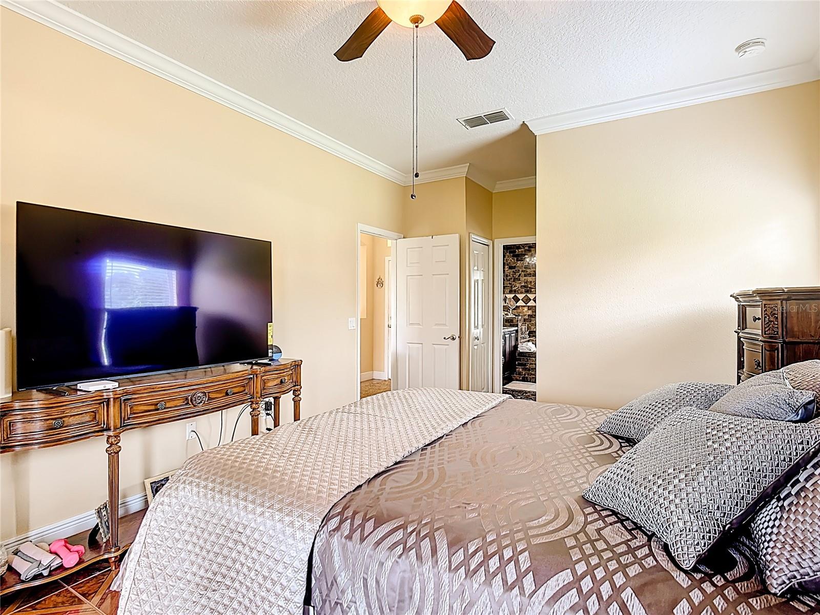 ISLES OF BELLALAGO - Residential