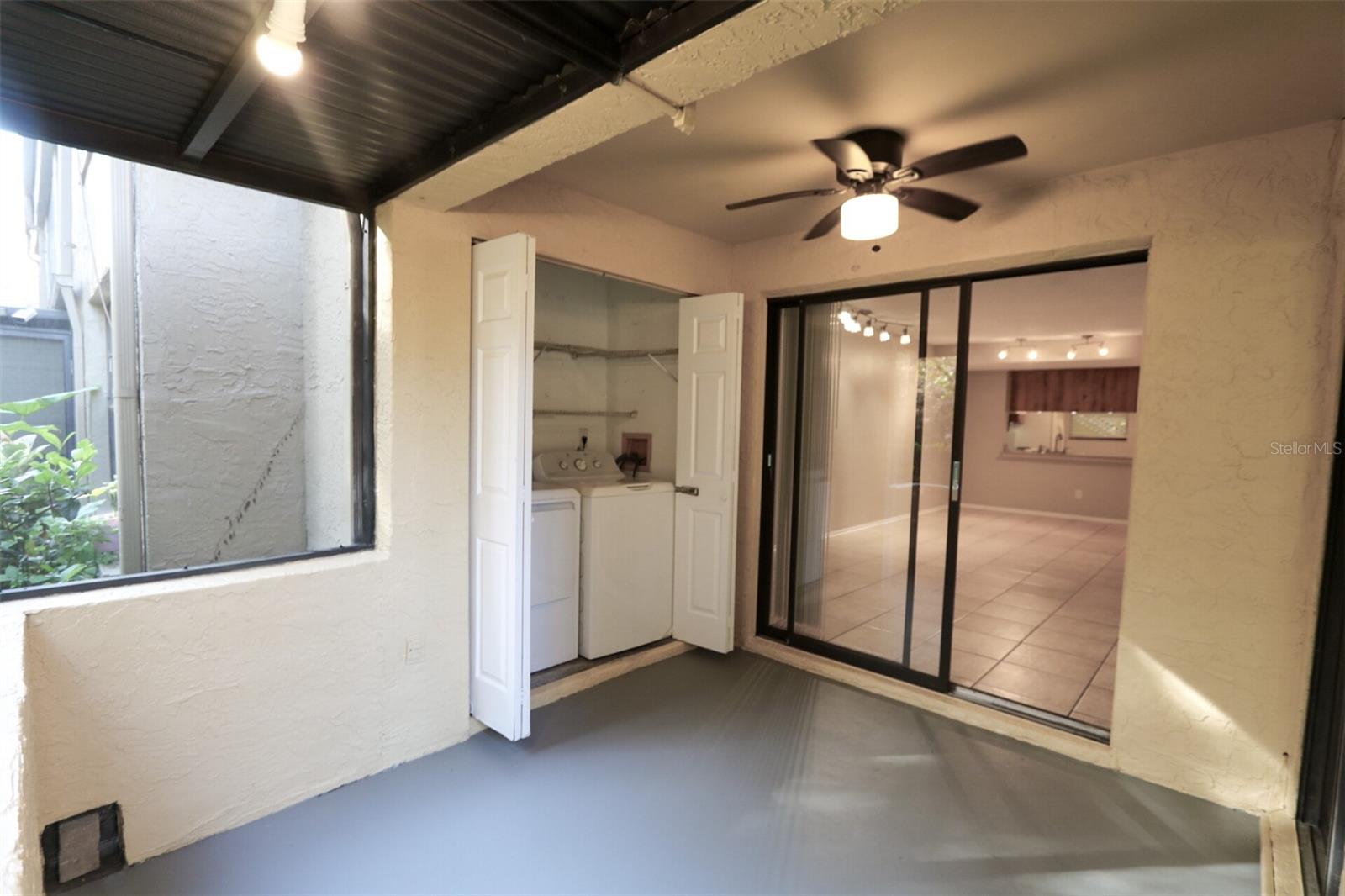 RIVER OAKS CONDO IV - Residential Lease