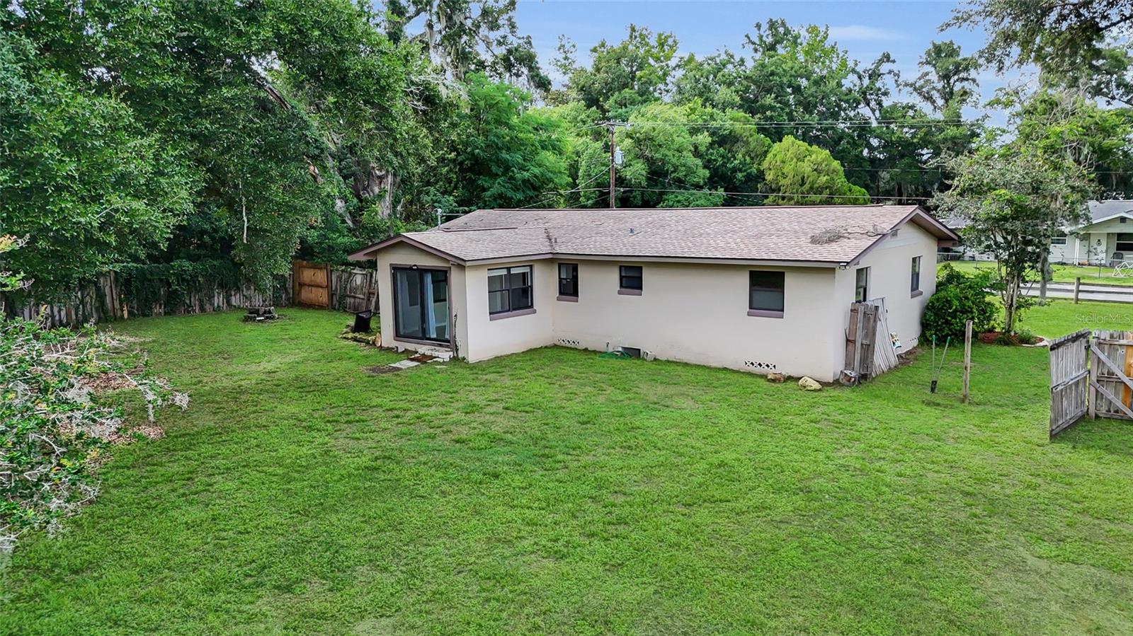 OAKVIEW - Residential