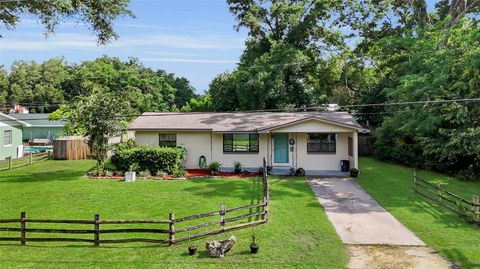 Tiny photo for 1474 NE 59th Street, Ocala, FL 34479 (MLS # OM725858)