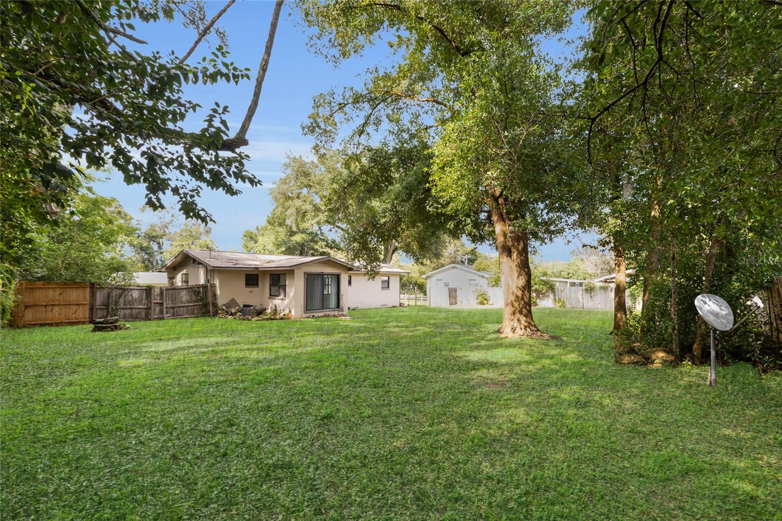 OAKVIEW - Residential