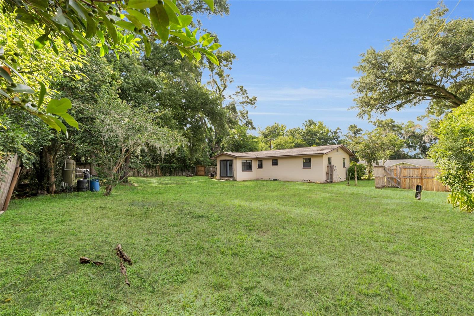 OAKVIEW - Residential