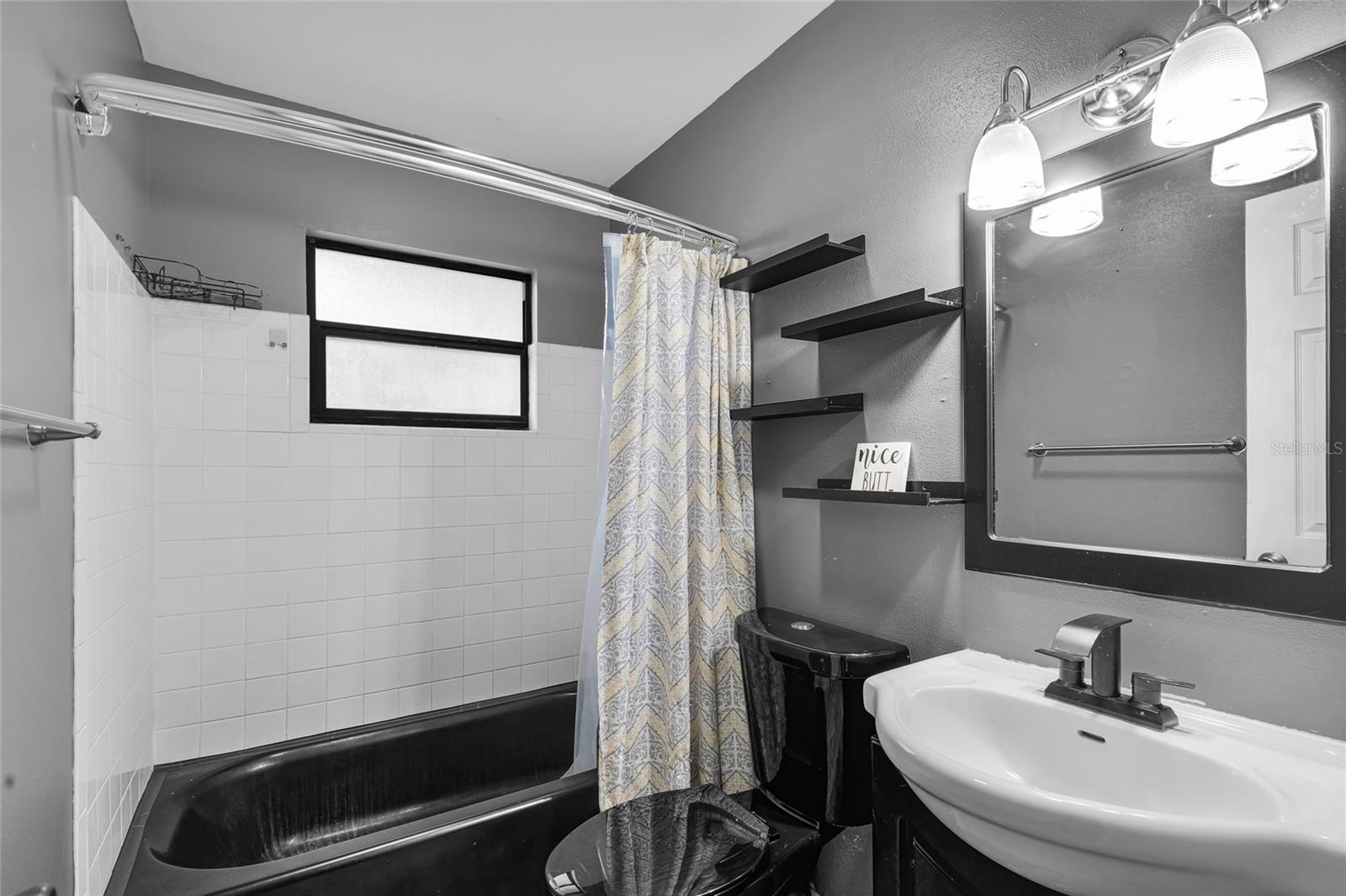 OAKVIEW - Residential