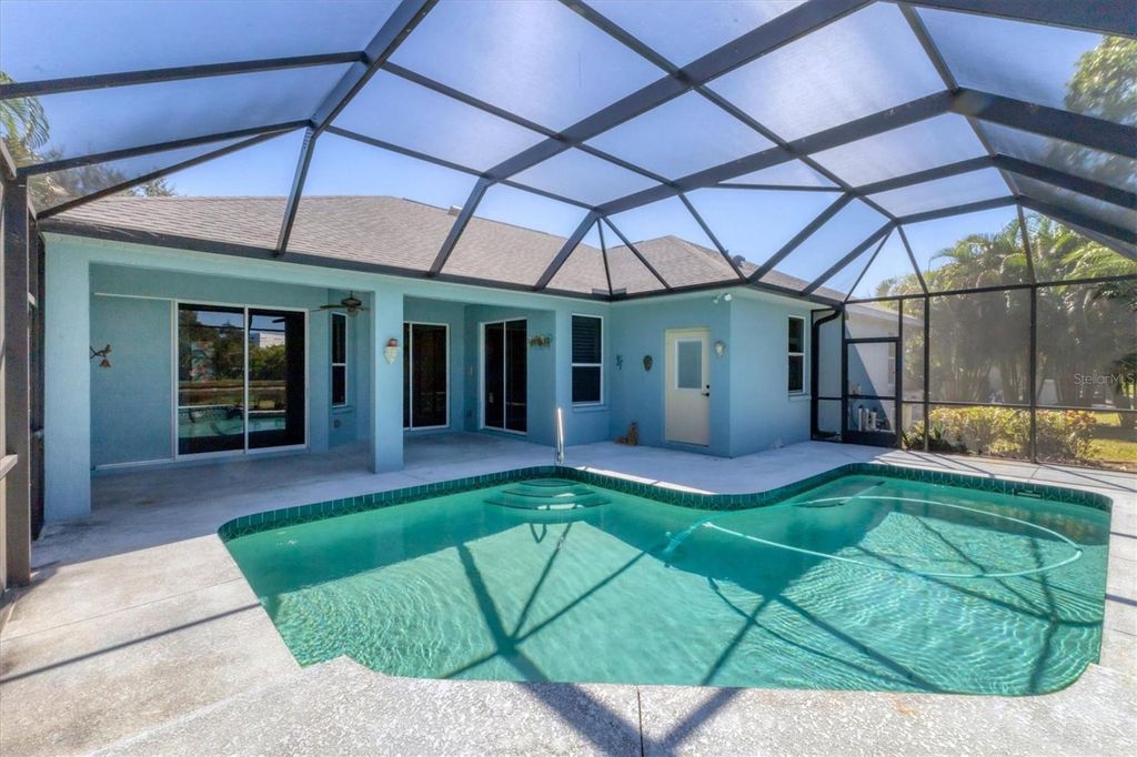 Photo of 6203 90th Avenue Circle E, Parrish, FL 34219 (MLS # A4668455)