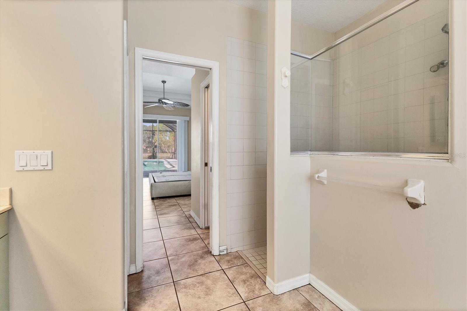 ANCIENT OAKS UNIT ONE - Residential