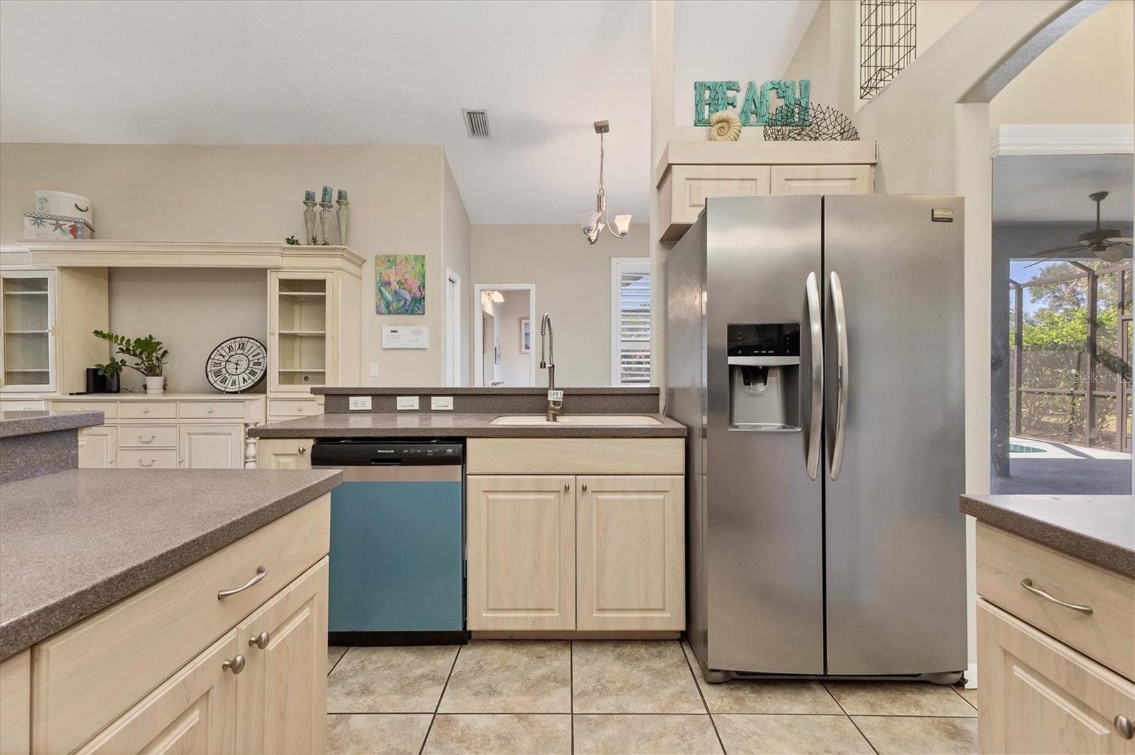 ANCIENT OAKS UNIT ONE - Residential