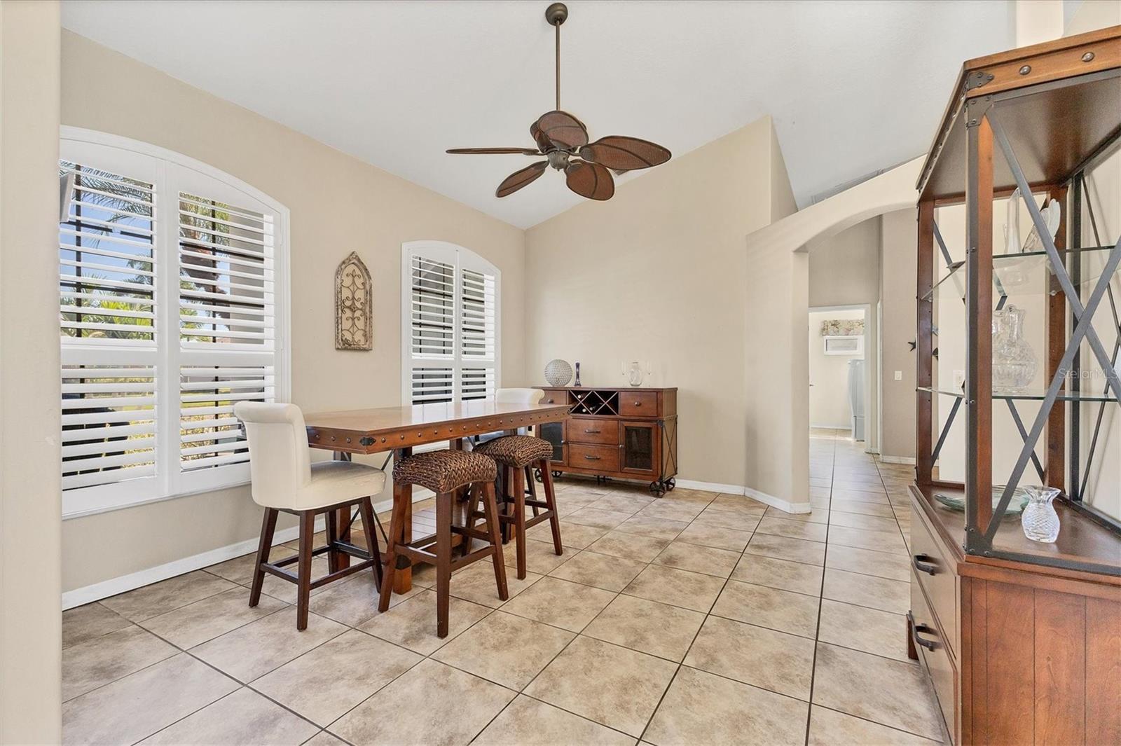 ANCIENT OAKS UNIT ONE - Residential
