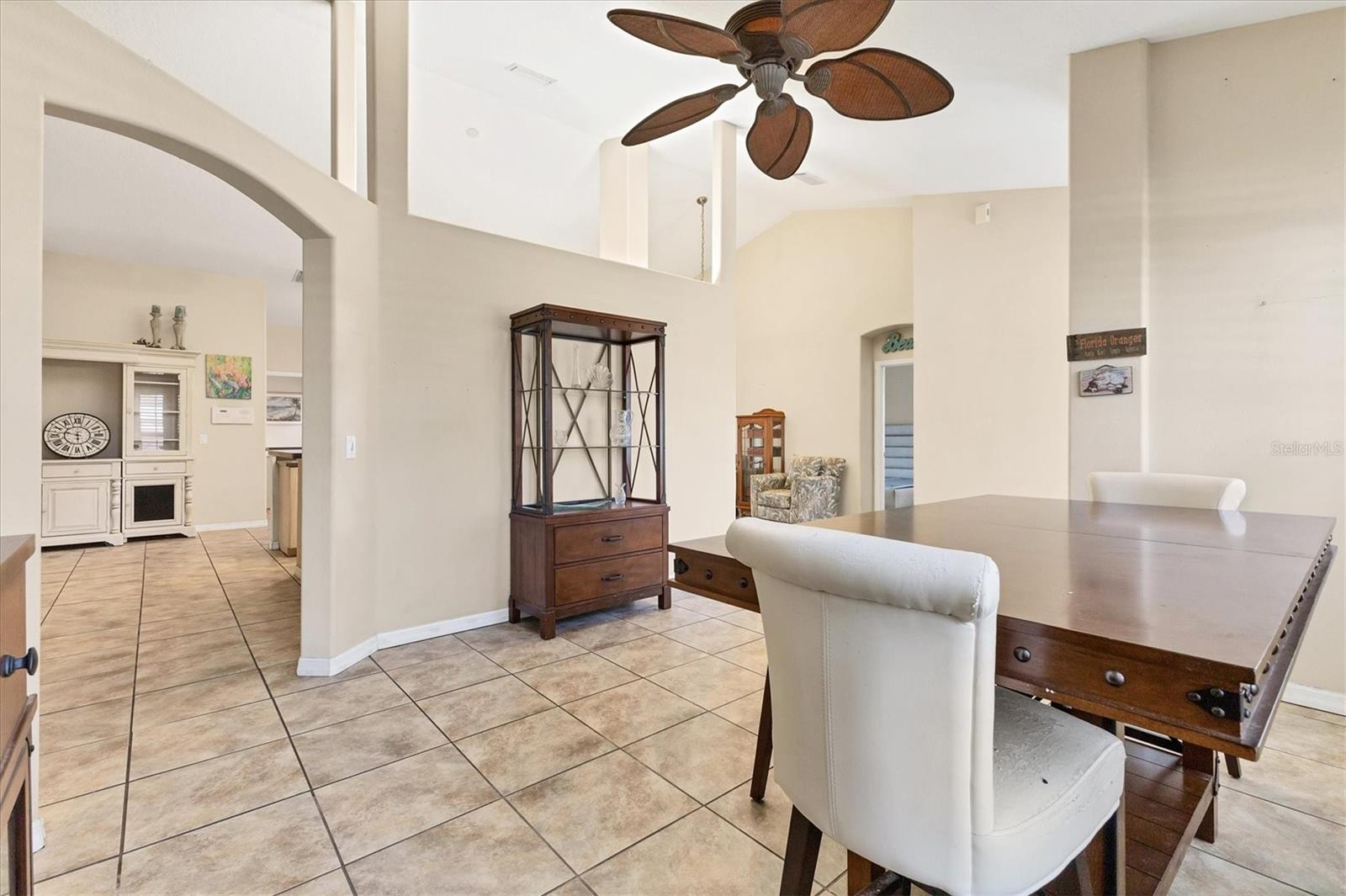 ANCIENT OAKS UNIT ONE - Residential