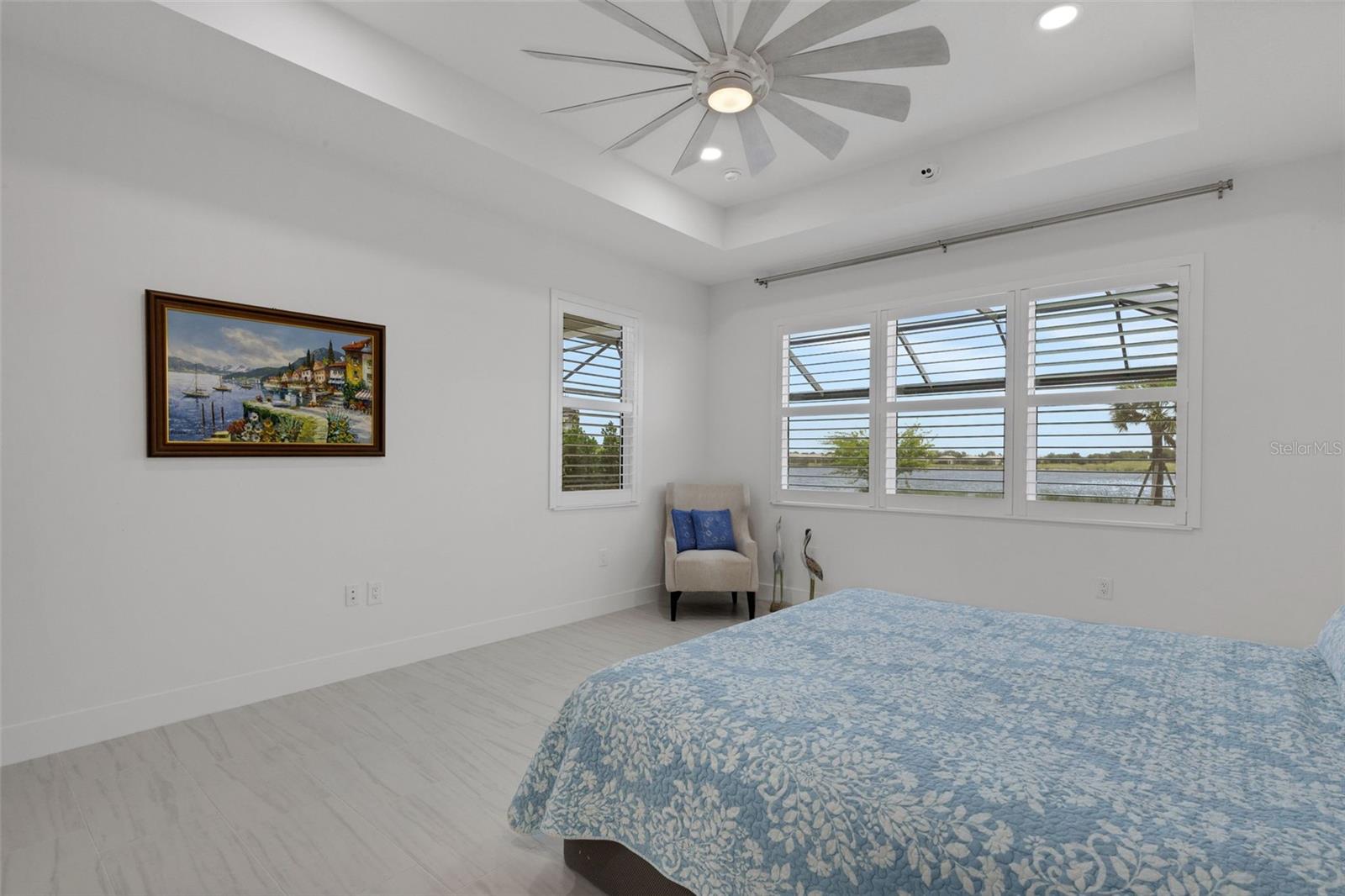 LAKEHOUSE COVE/WATERSIDE PH 5& - Residential