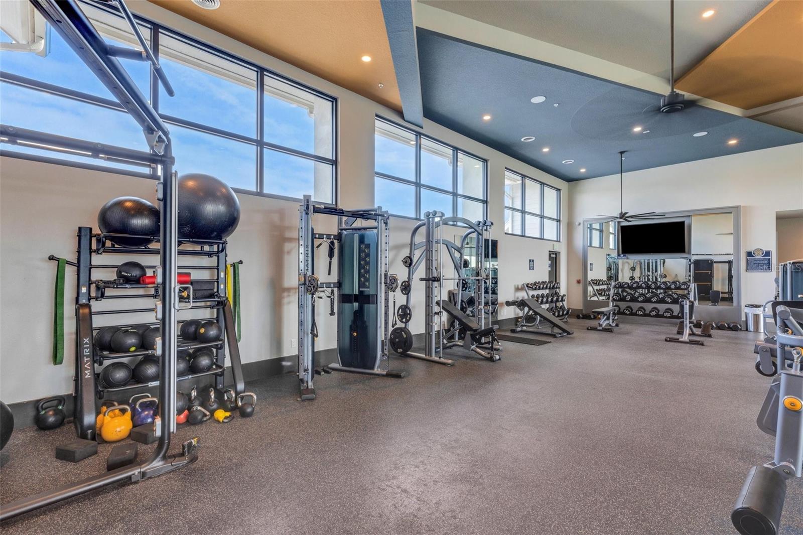 LAKEHOUSE COVE/WATERSIDE PH 5& - Residential