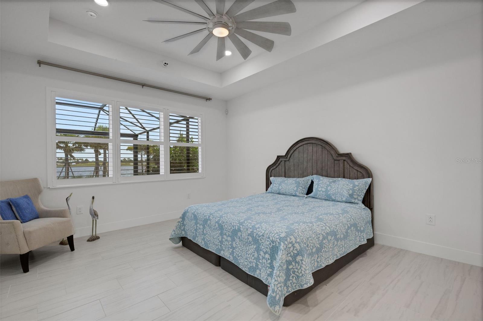 LAKEHOUSE COVE/WATERSIDE PH 5& - Residential