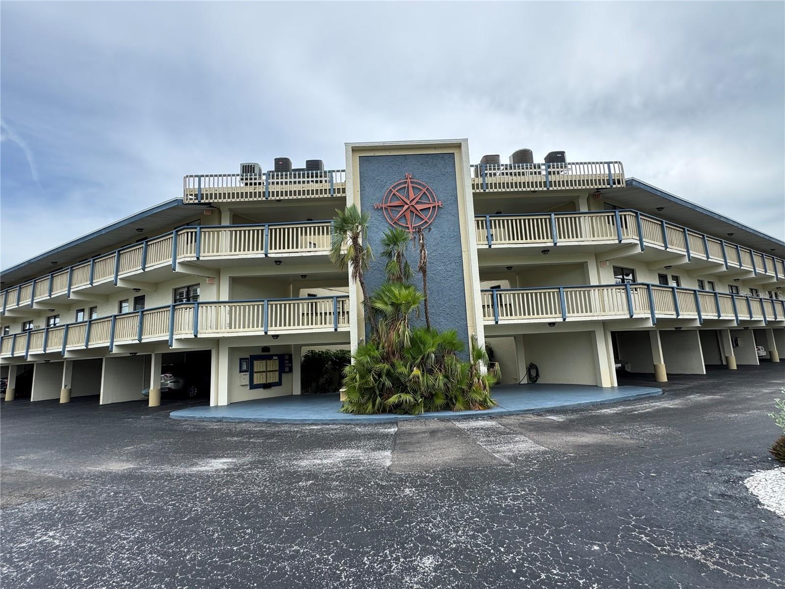 TIDES OF CAPRI WEST CONDO - Residential