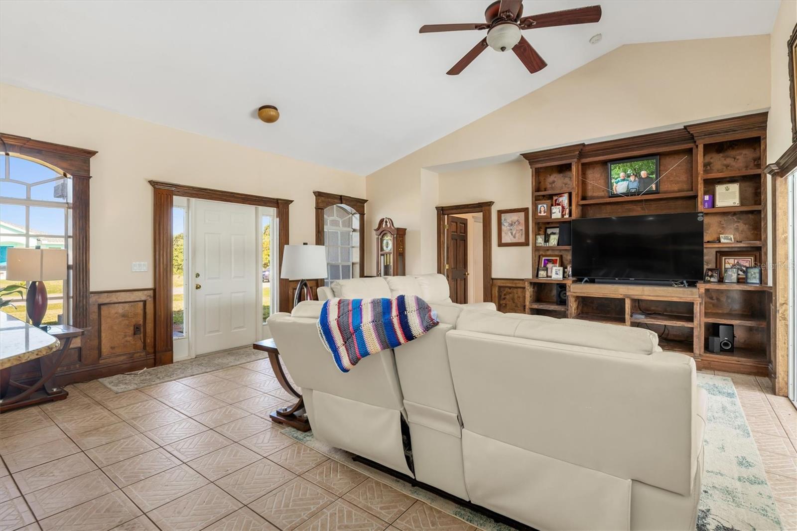Search Properties for Sale 2 10056 LEBANON DRIVE