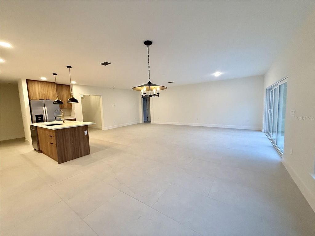 Photo of 5820 Oxalis Road, Venice, FL 34293 (MLS # O6414556)