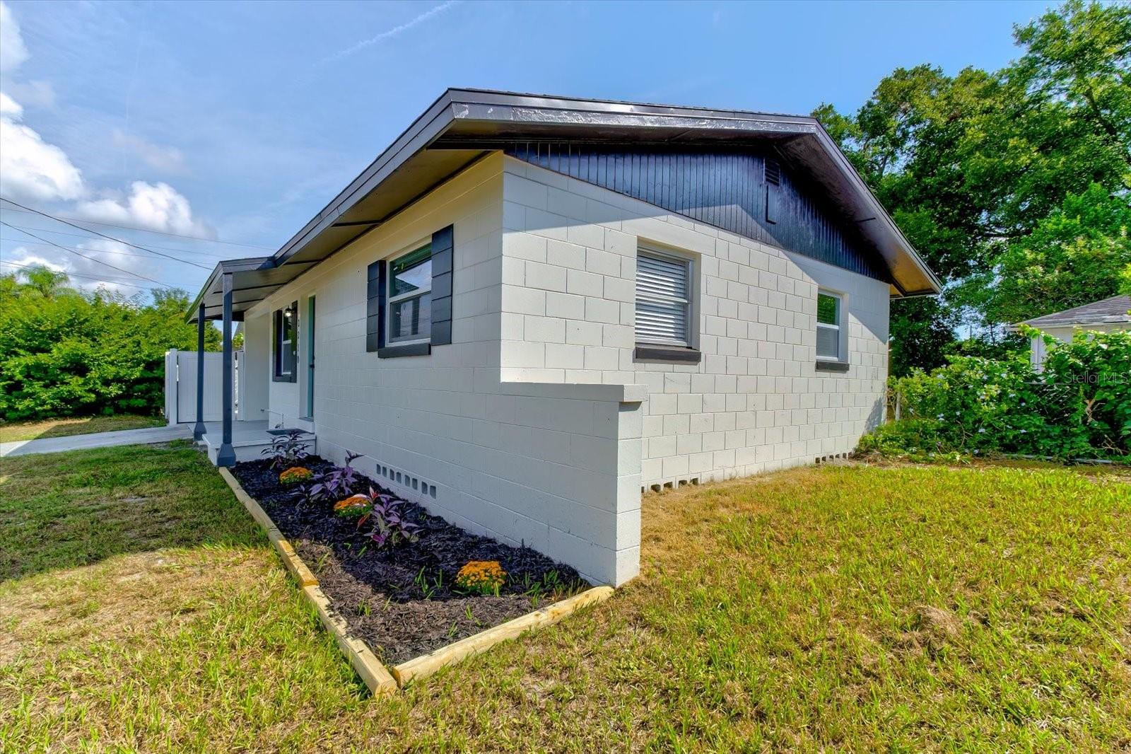 ORANGE CITY ESTATES UNIT 04 - Residential