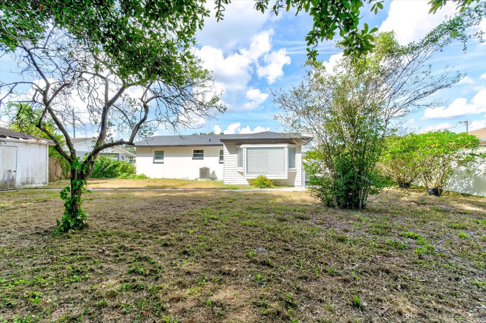 ORANGE CITY ESTATES UNIT 04 - Residential
