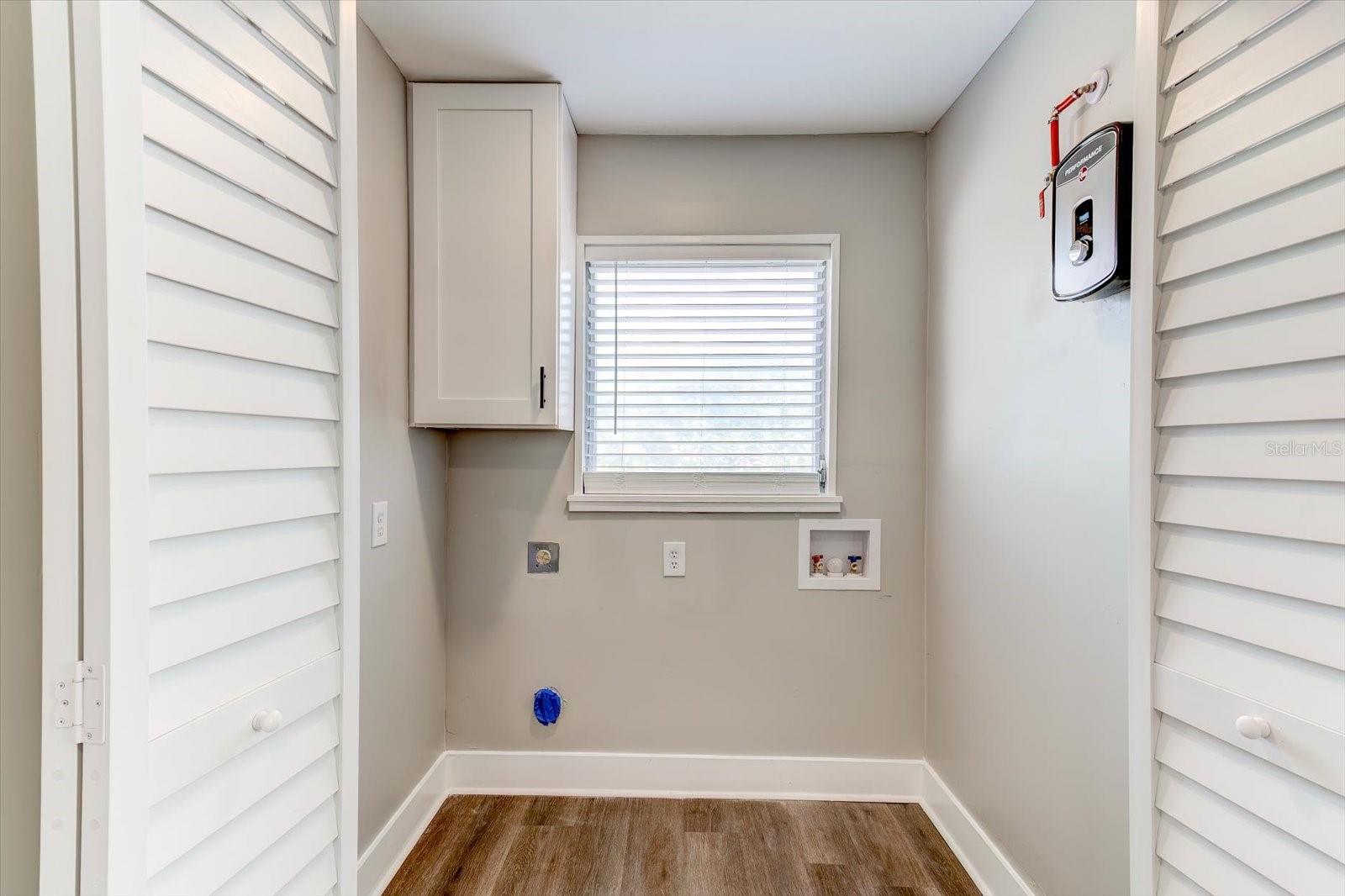 ORANGE CITY ESTATES UNIT 04 - Residential