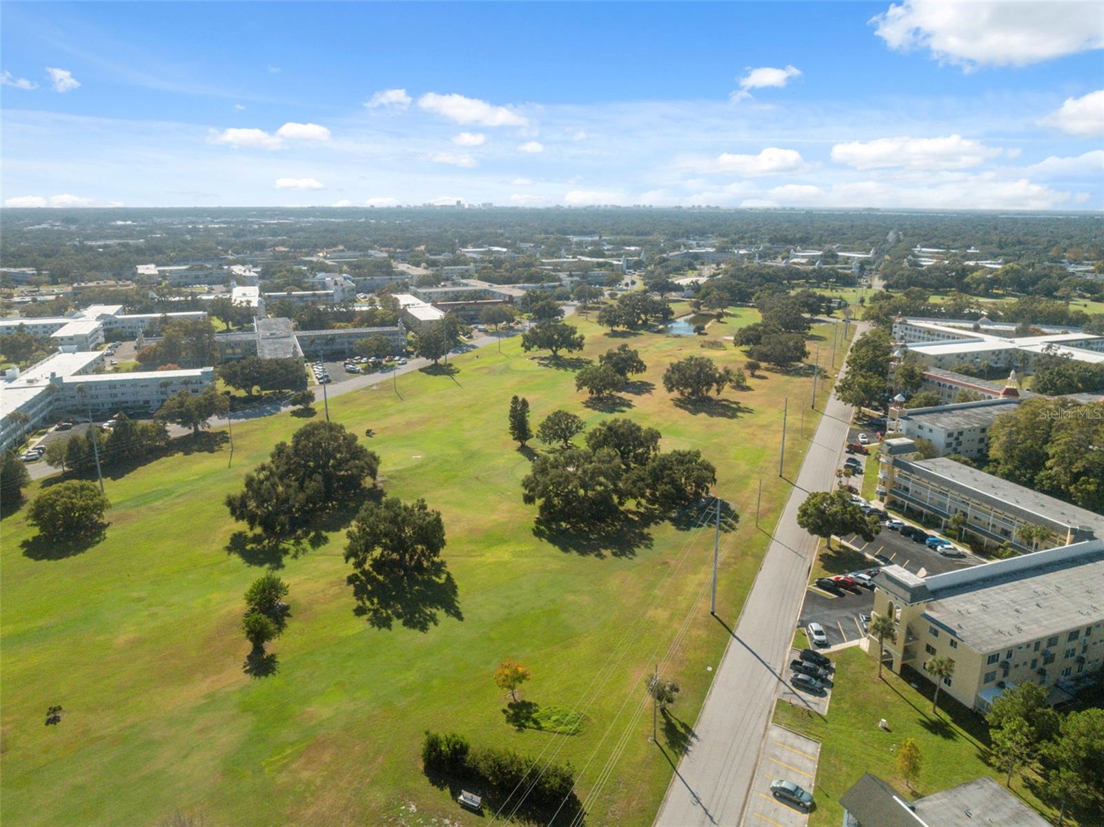 ON TOP OF THE WORLD - Residential
