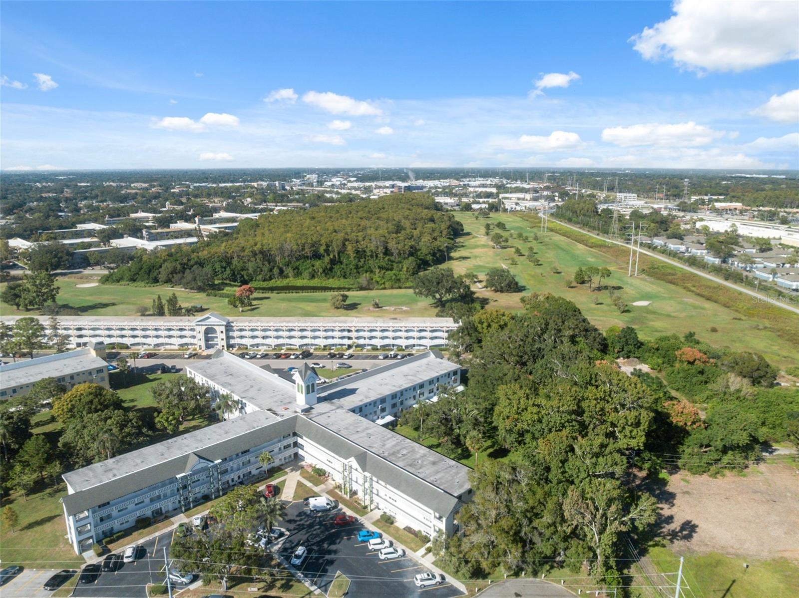 ON TOP OF THE WORLD - Residential