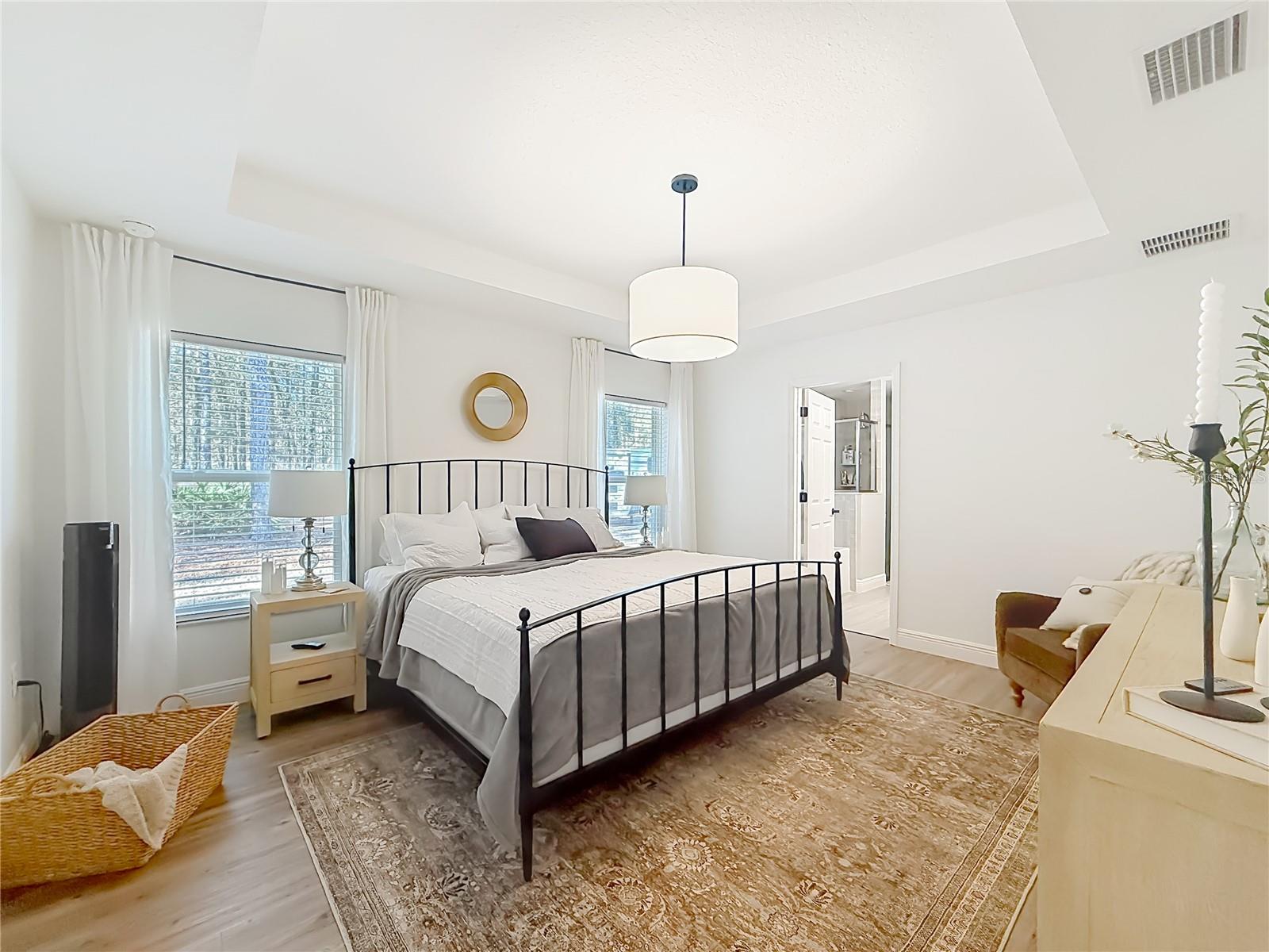 ROLLING HILLS UN FIVE - Residential