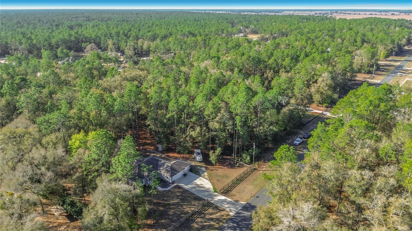 ROLLING HILLS UN FIVE - Residential