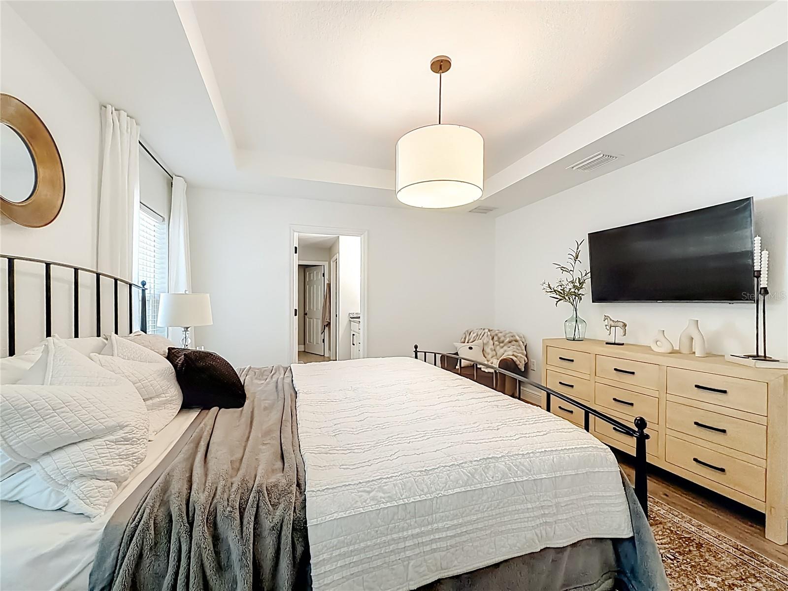 ROLLING HILLS UN FIVE - Residential