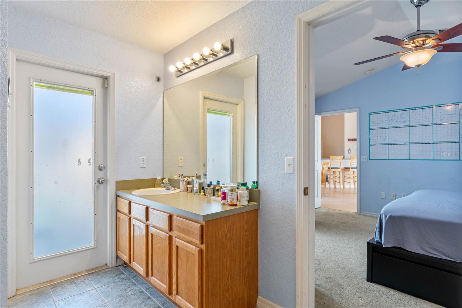 RESERVE AT TOWN CENTER - Residential Lease