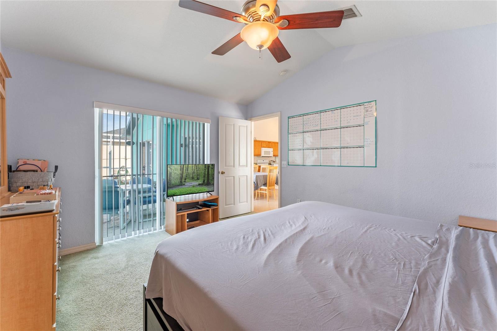 RESERVE AT TOWN CENTER - Residential Lease