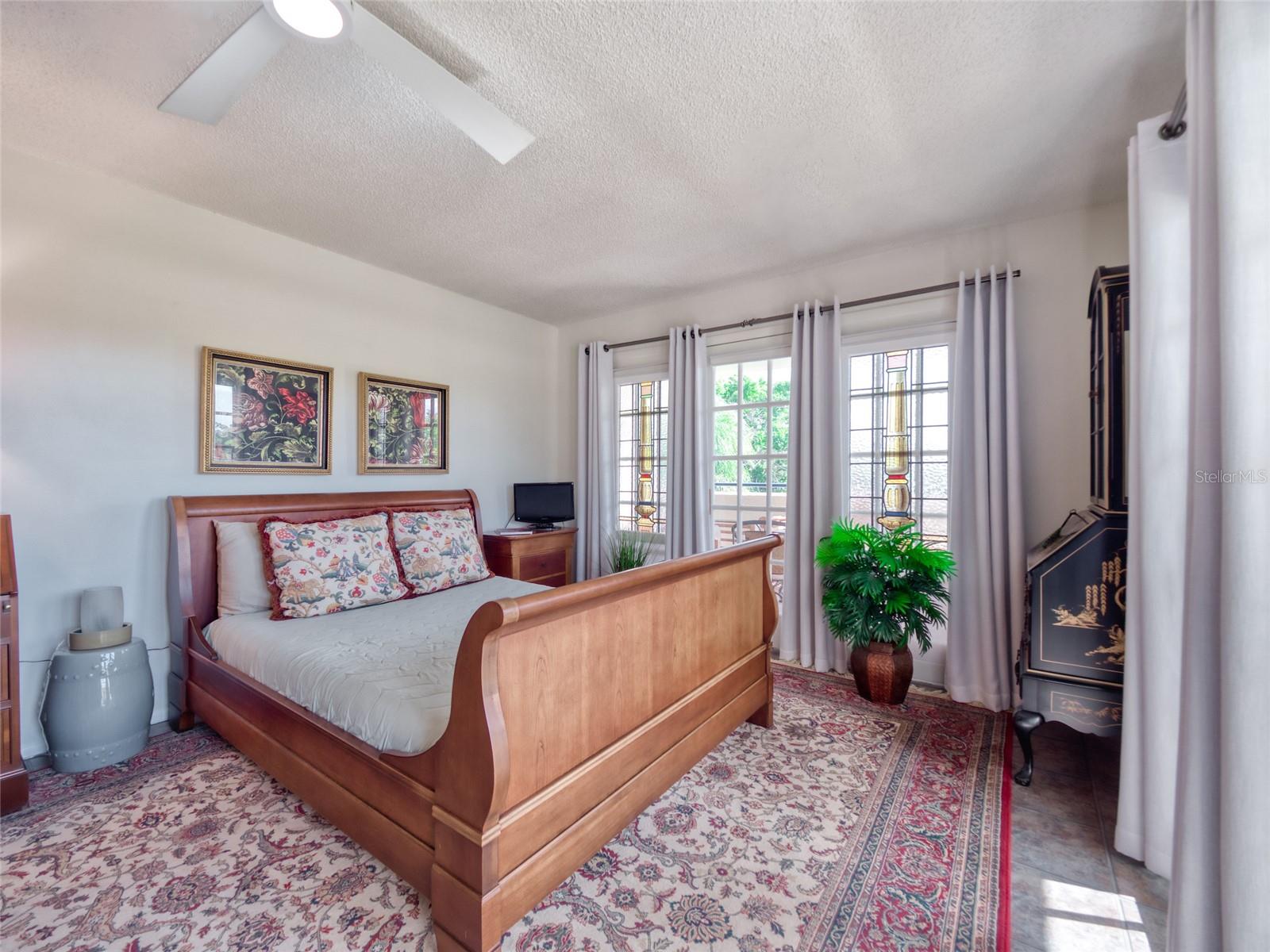 CENTRAL PARK - Residential