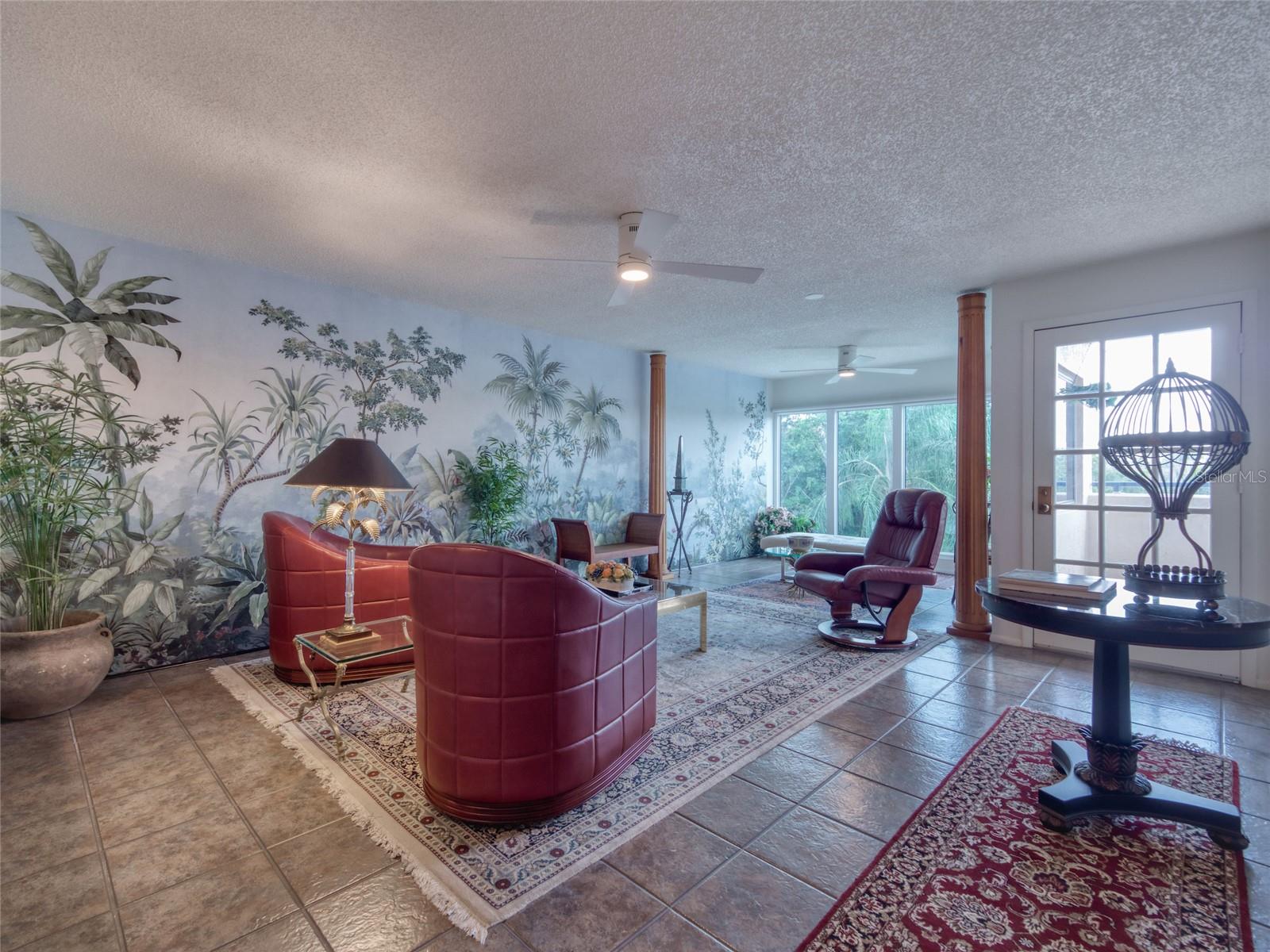 CENTRAL PARK - Residential