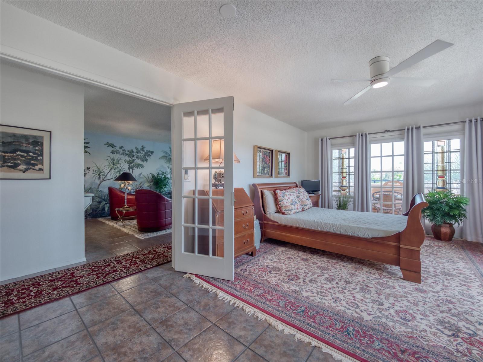 CENTRAL PARK - Residential
