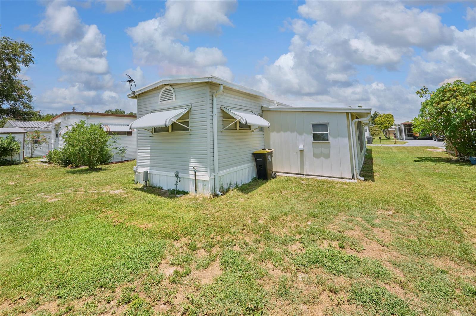 SKYVIEW MOBILE HOME ESTS UN 11 - Residential