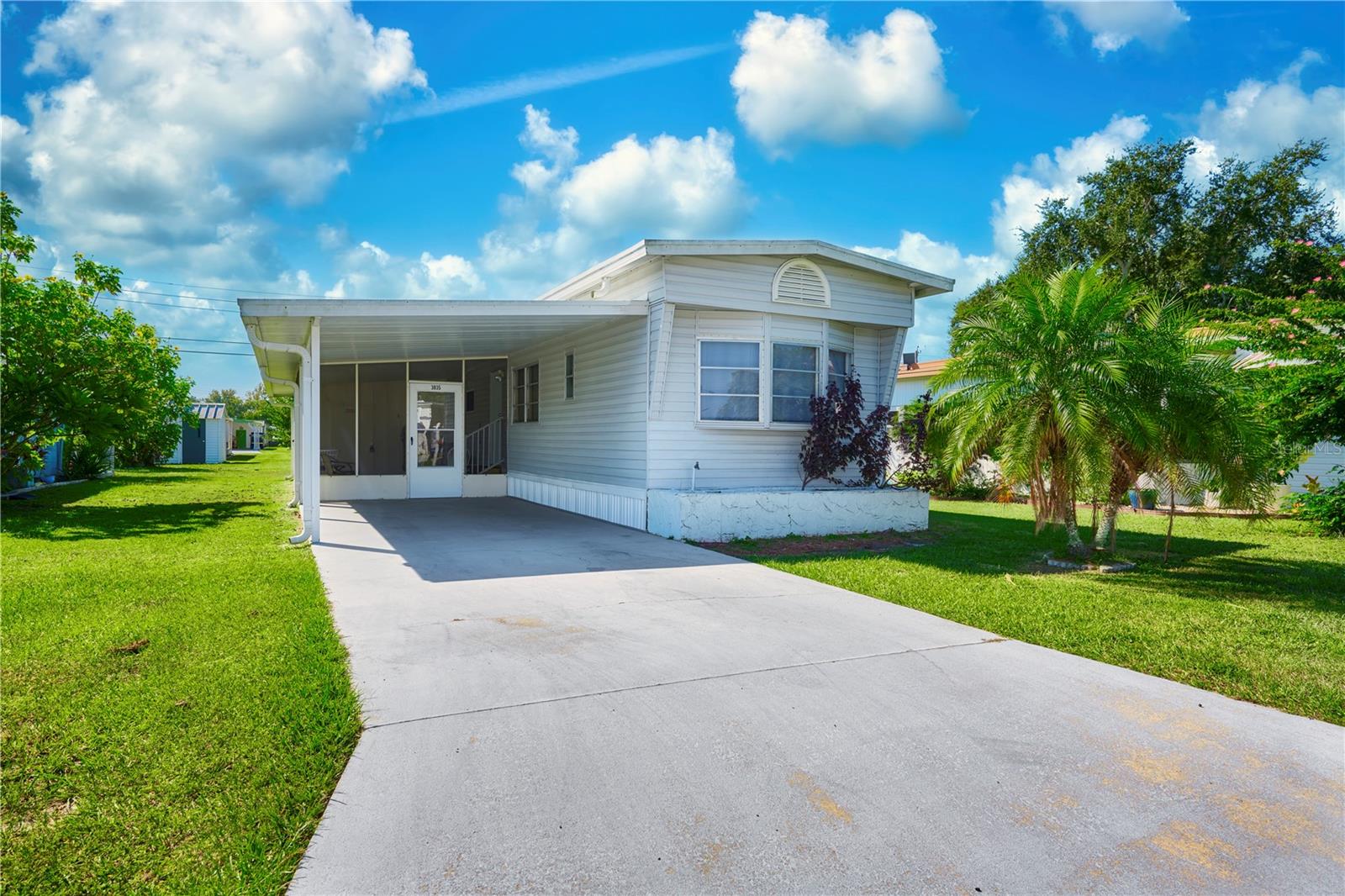 SKYVIEW MOBILE HOME ESTS UN 11 - Residential