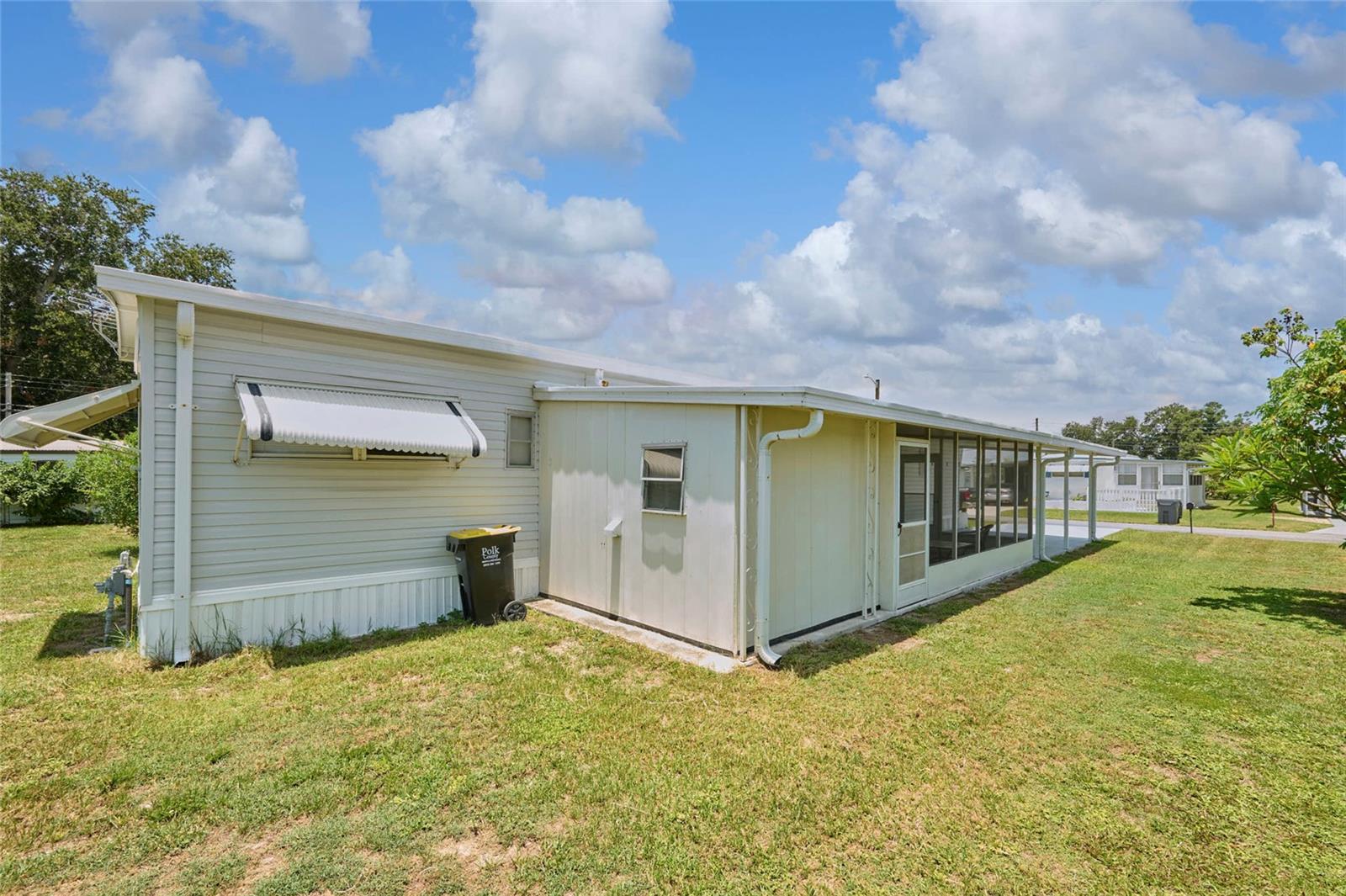 SKYVIEW MOBILE HOME ESTS UN 11 - Residential