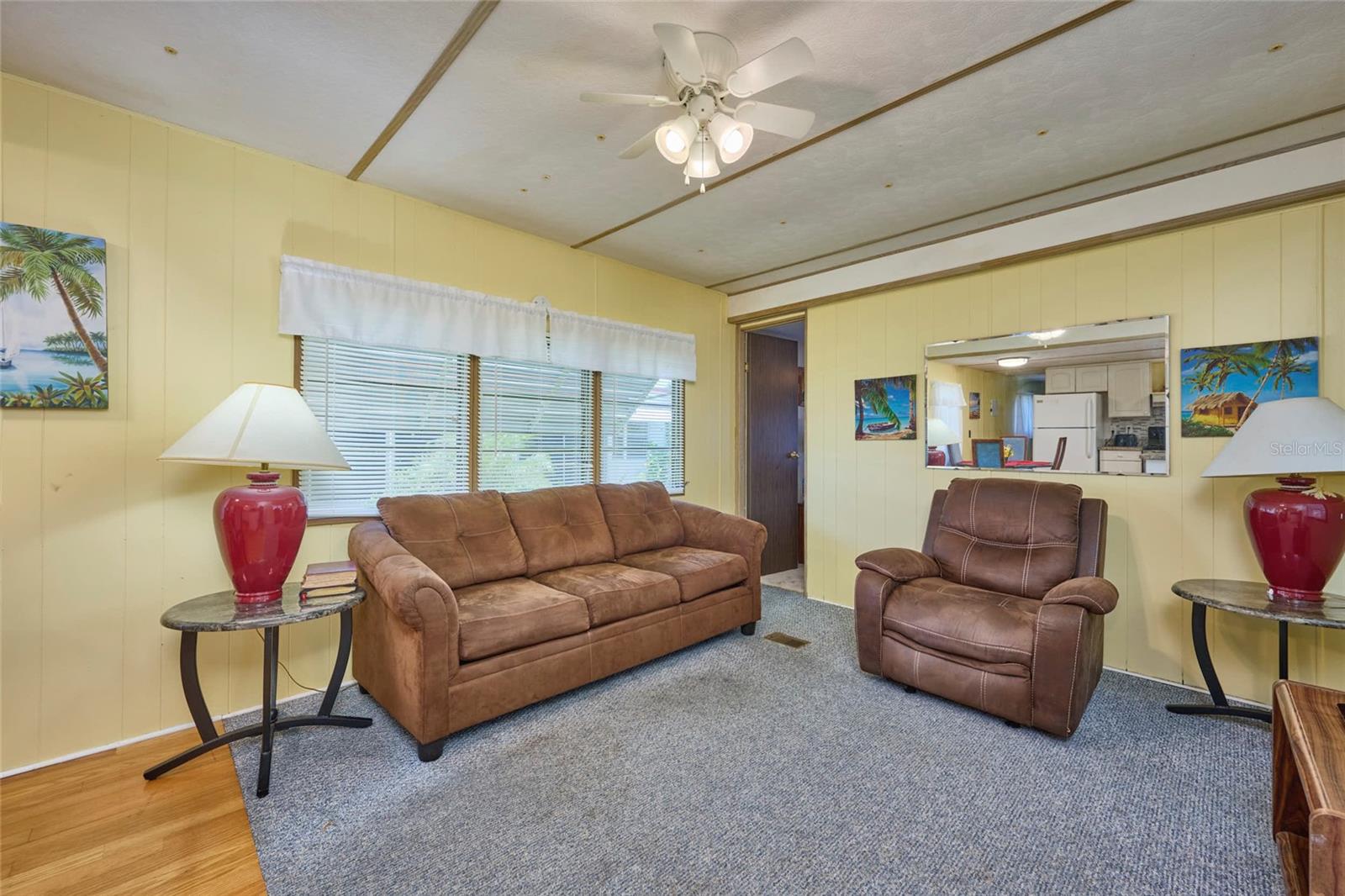 SKYVIEW MOBILE HOME ESTS UN 11 - Residential