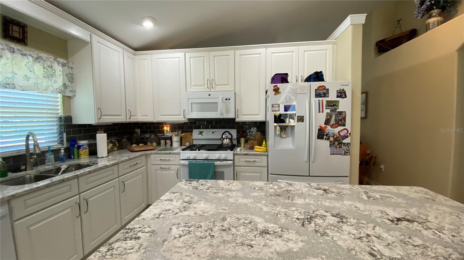 HERNANDO OAKS PH 2 - Residential