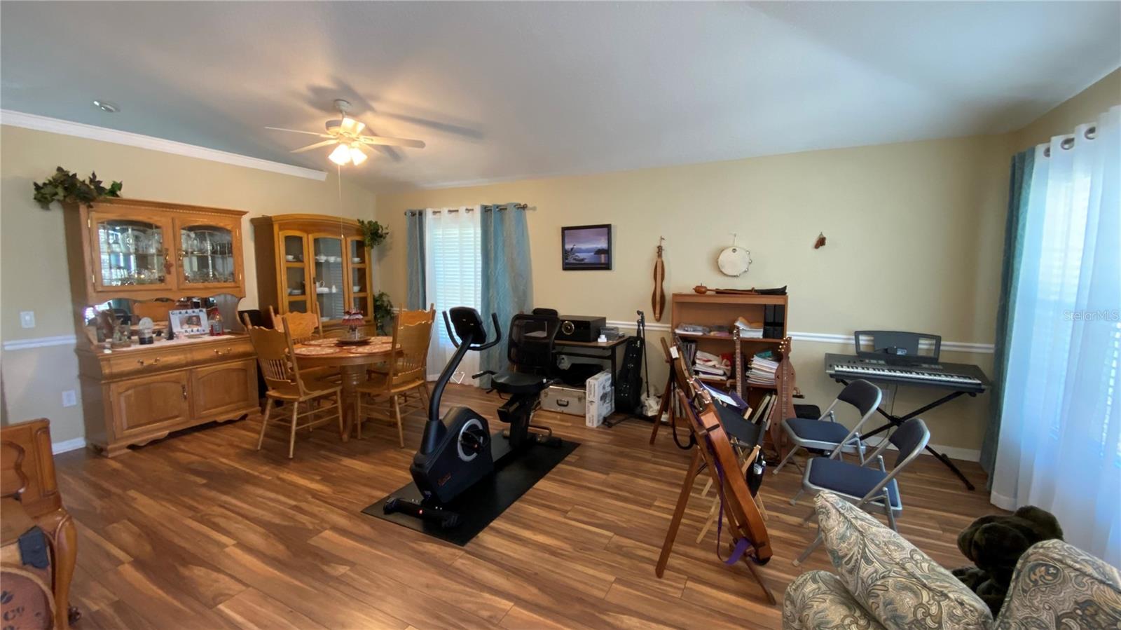 HERNANDO OAKS PH 2 - Residential