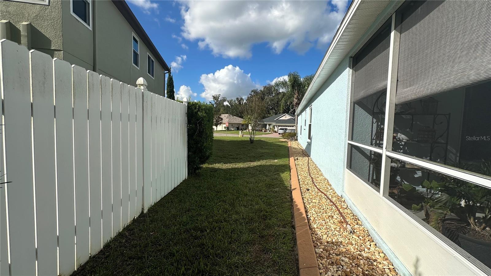 HERNANDO OAKS PH 2 - Residential