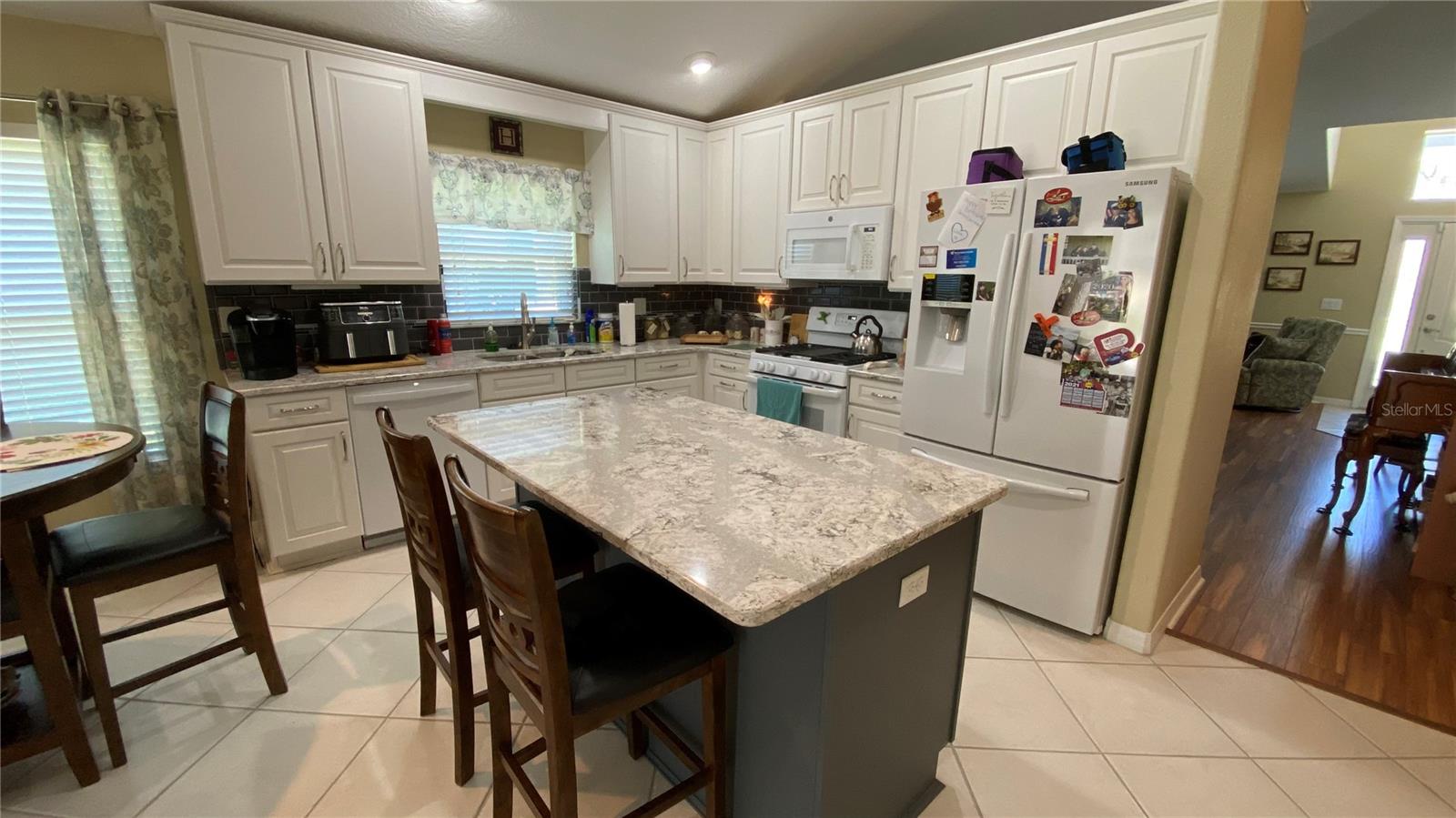 HERNANDO OAKS PH 2 - Residential