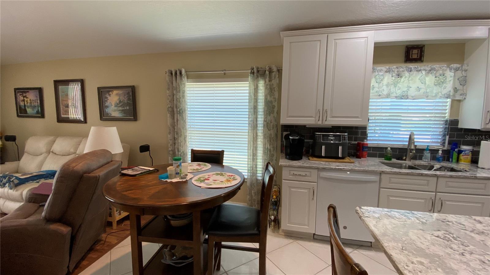 HERNANDO OAKS PH 2 - Residential