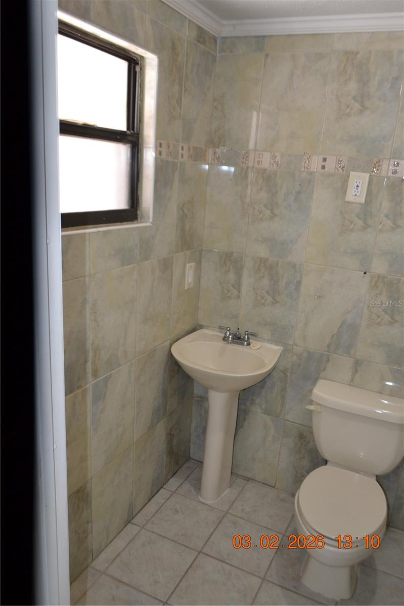 WOODBRIDGE PARK UNIT 1 - Residential Lease