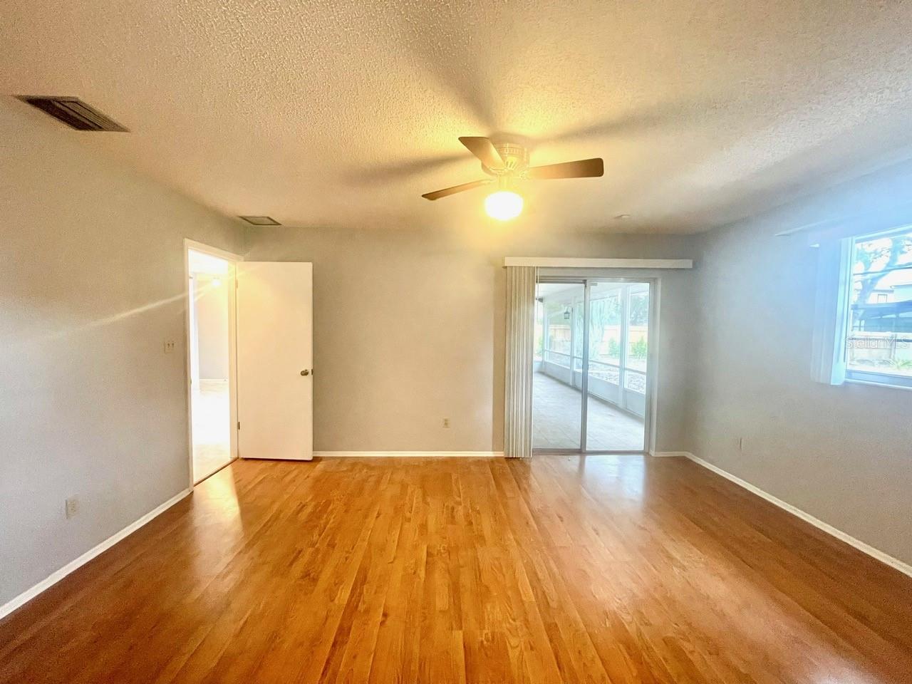 WILLA GROVE - Residential Lease