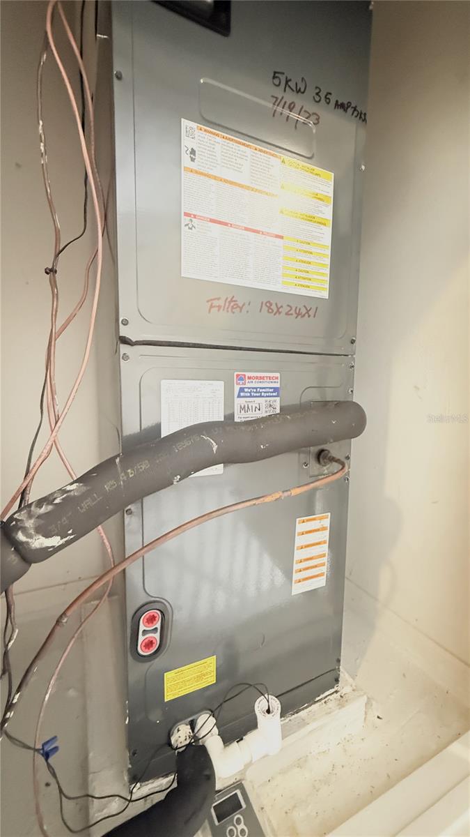 MITCHELL CREEK - Residential