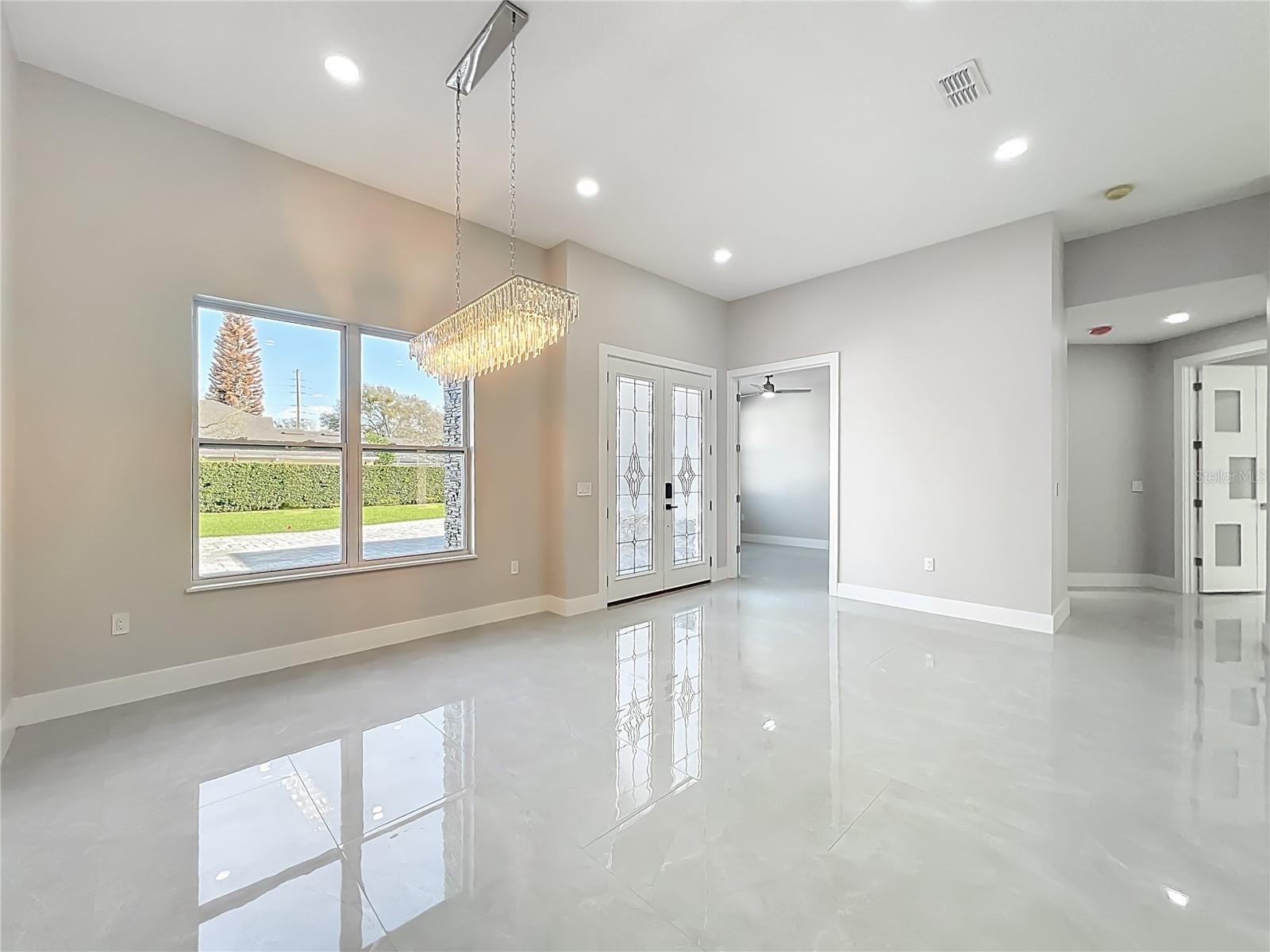 CONWAY POINTE - Residential