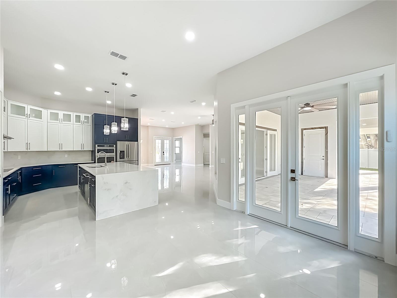 CONWAY POINTE - Residential