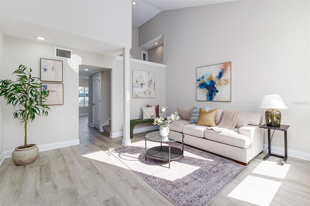 Photo of 5545 Pheasant Drive, Mulberry, FL 33860 (MLS # L4960349)